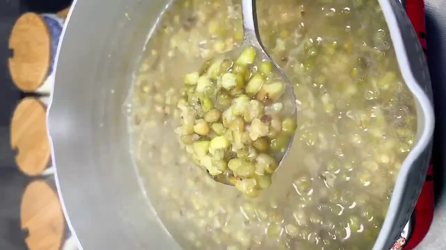 绿豆冰淇淋的配方和做法，如何制作绿豆沙冰淇淋（冰爽解渴小时候的味道）