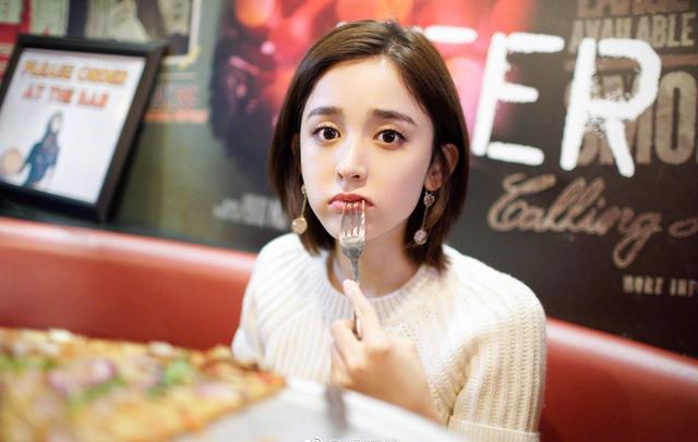 古力娜扎全名，古力娜扎传奇（新疆女明星的全名）