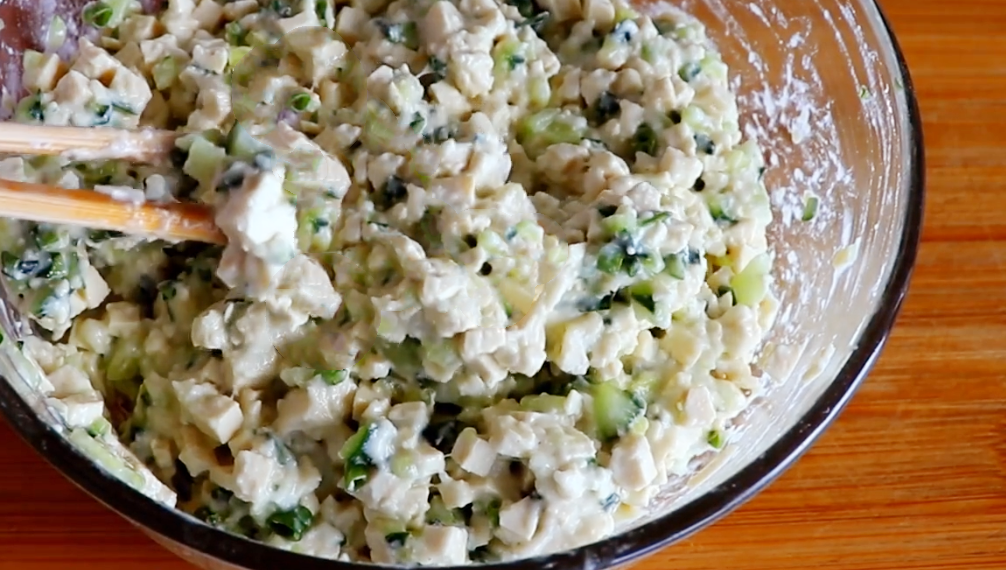 图片[4]-【黄瓜豆腐鸡蛋饼】做法步骤图 给孩子当早餐最好 多吃长个大-起舞食谱网