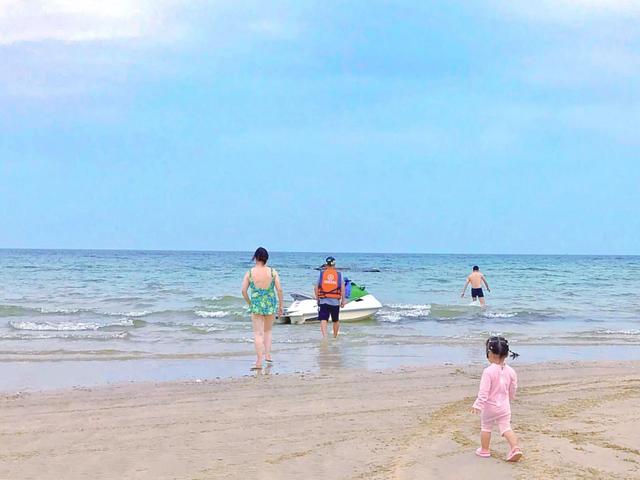 涠洲岛在哪里，涠洲岛和鼓浪屿哪个好玩（这10个地方强烈推荐你去）