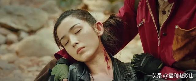 禁婆霍玲为什么老梳头,霍玲为什么变成禁婆(最不看好的却是最好的)