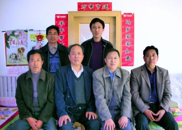 领导父亲病逝怎么发微信慰问，领导父亲去世致哀短信（老领导高绪平的真情好文——《清明节追思父亲》）