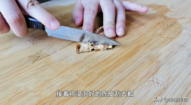 灵芝石斛水的功效，灵芝和石斛泡水喝的功效与作用（经常熬夜失眠的人请收藏）