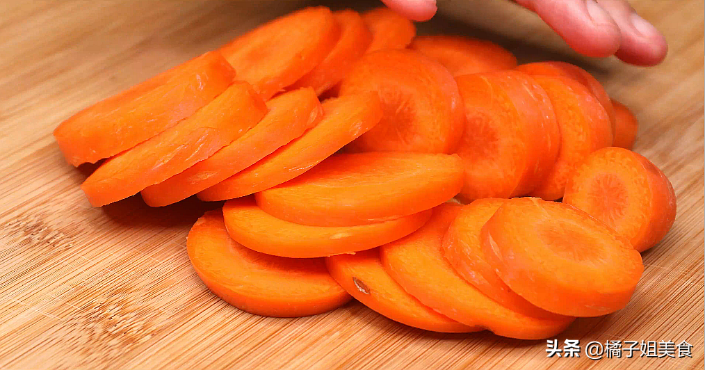 圖片[2]-【饅頭】做法步驟圖  雙色饅頭 松軟又營養 既好吃又漂亮-起舞食譜網