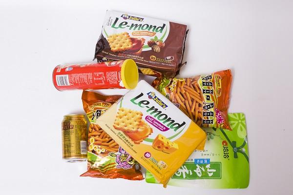 吃垃圾食品的危害，吃垃圾食品的危害演讲稿（“垃圾食品”就等于加工类零食吗）