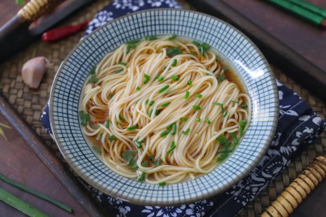 家常面条的做法，如何做面条比较好吃（6种家常面条的做法）