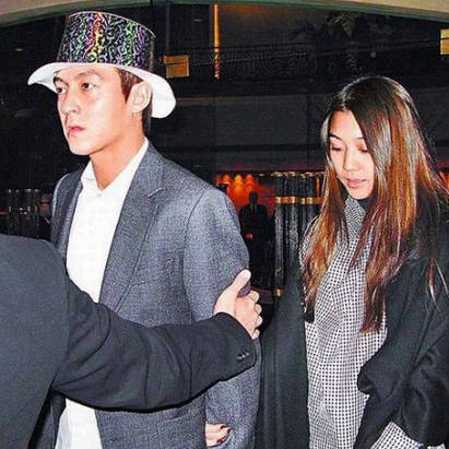 陈 冠 希，微信头像，陈 冠 希（14岁失恋开始流连花丛）