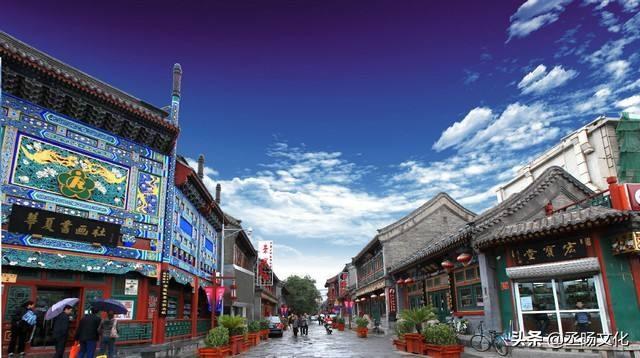 如何开裱画店，开裱画店有制富的吗（给字画做衣为艺术添寿）