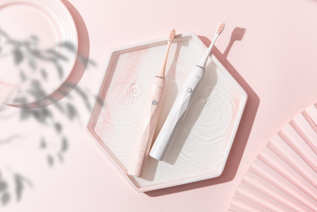 女朋友过生日送什么礼物好，女朋友生日送什么东西好（女朋友过生日送什么礼物好学生党）