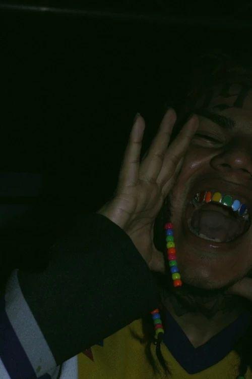 6ix9ine是黑人吗，欧美xxxtentacionand6ix9ine（结果25年刑期断送一生）