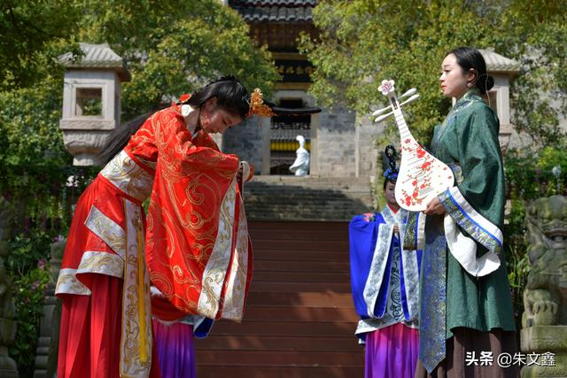 王昭君故里在哪里，王昭君故里在哪里秭归（走进昭君故里）