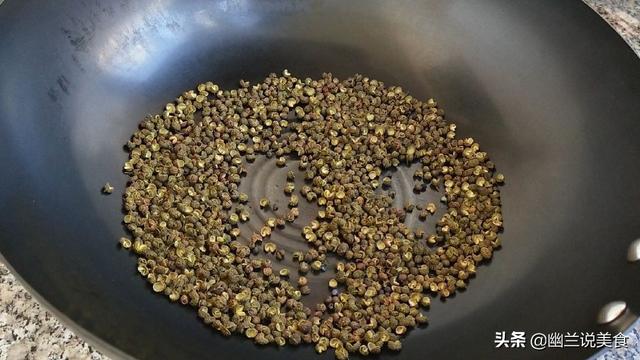 香辣萝卜干腌制方法，酸辣萝卜干的腌法（川味腌萝卜干的正宗做法）