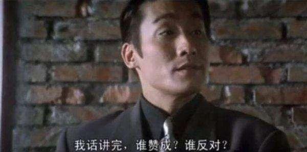 黄小琥越爱越明白,黄小琥没那么简单歌词(在2005年被李宇春唱红了) 黄小琥越爱越明白,黄小琥没那么简单歌词(在2005年被李宇春唱红了)