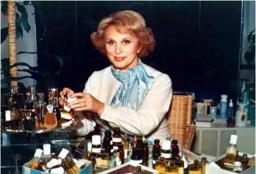 雅诗兰黛护肤品怎么样,雅诗兰黛眼霜怎么样(雅诗兰黛,你学不会) 雅诗兰黛护肤品怎么样,雅诗兰黛眼霜怎么样(雅诗兰黛,你学不会)