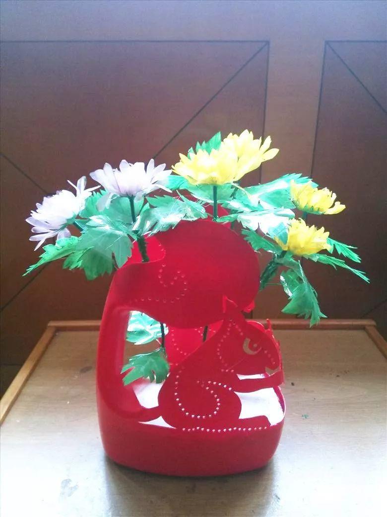 小松鼠图片作者:闲着的人网友"闲着的人"的洗衣液桶花盆孔雀海豚湾"海