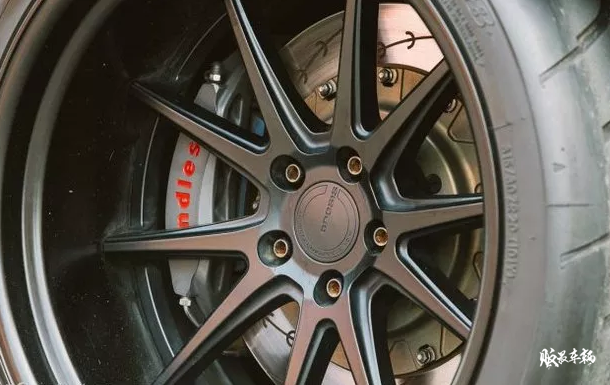 gtr多少钱一辆，gt多少钱一辆（GTR本就是一辆神车）