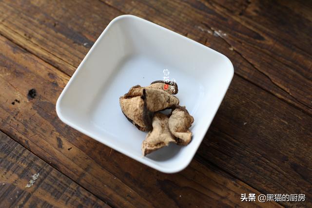 喝炒米茶的最佳时间，炒米茶什么季节喝（90岁爷爷教我做炒米茶）