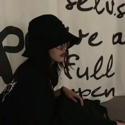 适合电竞女孩的网名，电竞少女微信昵称（危险有美感的王者昵称女霸气大佬儿-可爱点）