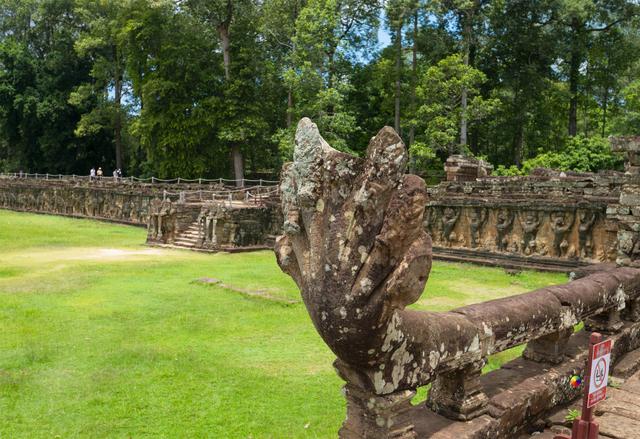 海浪花帽子编织视频，海浪花帽子编织方法详细教程（柬埔寨王宫的守护神是七头那伽）