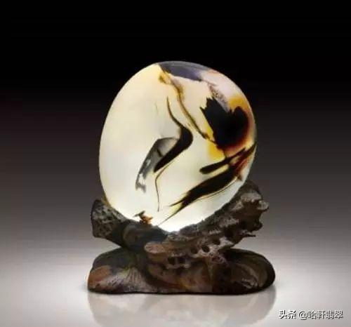 绿玉髓值钱吗，绿玉髓与玉和翡翠的区别（为什么会成为翡翠的冒牌货）