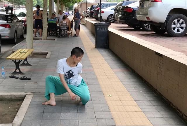 北京现代音乐研修学院是几本，北京现代音乐学院是一本吗（发不出工资的舞团：这帮人）