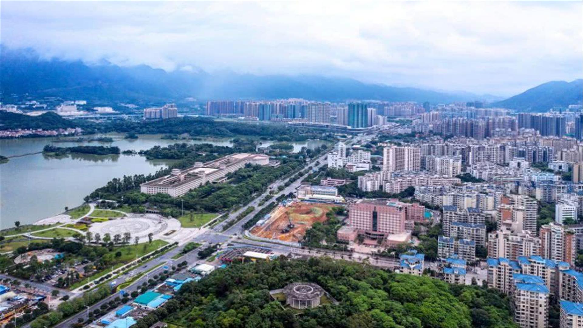 航空学校广东（耗资20亿）