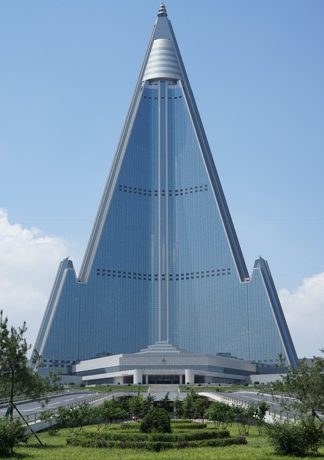 建筑的追求是一样的,以下就为大家盘点半岛的摩天楼项目:项目一,韩国