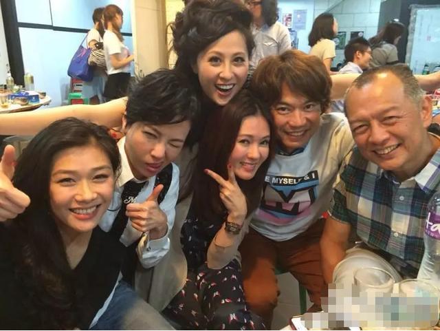 吴积逊哪里人，张卫健为她变卖资产（现离婚六年却依然优雅未改）