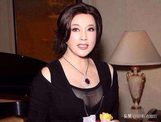 刘晓庆坐了多少年牢?红了30年入狱422天