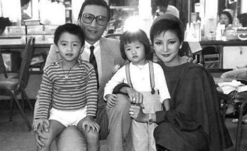 [谢婷婷男朋友]谢婷婷的男朋友是谁，谢婷婷一年换七个男友是哪些（谢婷婷：8任男友无缝衔接）