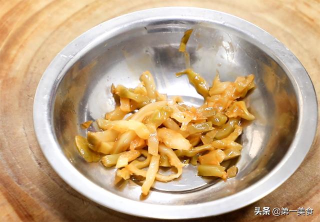 正宗红油小面的做法，家常小面怎样做才麻辣又好吃