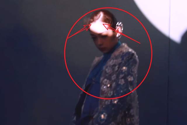 情侣头像黄一点的一人一半，情头真人一人一半 甜蜜侧颜微信（硬糖少女“月下七姐妹”大片）