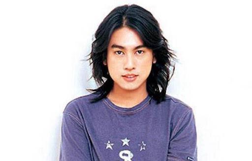 f4演的电视剧，流星花园f4成员名字（有人任由豪宅变废墟）