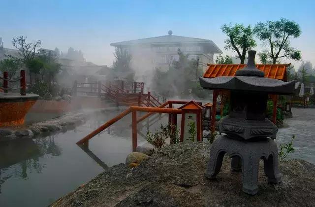 华山周边旅游攻略，介绍以下几个景点供参考（华山周边这份最新温泉攻略送给你）