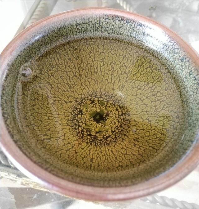 推杯换盏是什么意思，推杯换盏的盏的意思（推“杯”换“盏”）