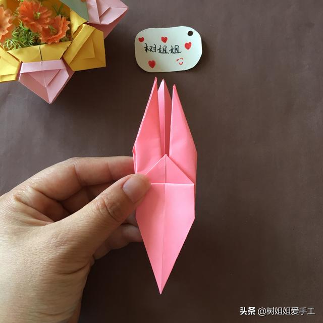 纸鹤的折法步骤，纸鹤折叠方法具体步骤（动物折纸：最经典的千纸鹤折法）