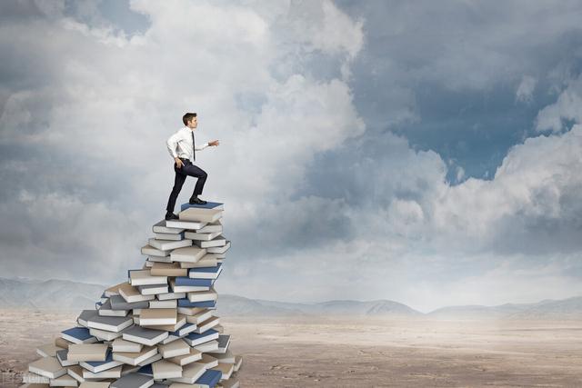 知识就是力量 法国就是培根，提出“知识就是力量”这句世界名言的是（你知道是谁最先提出来的吗）