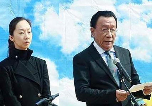 侯耀华非侯宝林亲生，侯耀华和侯耀文子女之间的关系（老艺术家侯耀华人设崩塌）