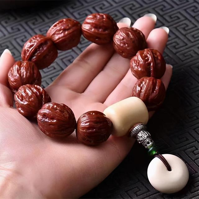 核桃仁怎么保存，核桃仁怎么保存（要开始注意这3方面的保养了）