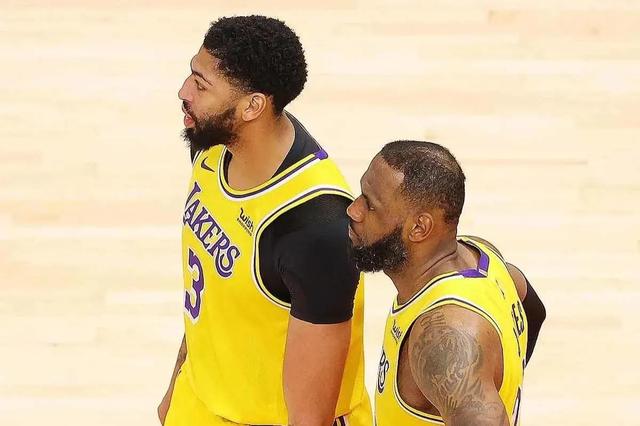 fw是什么意思，变频器fwd是什么意思（美媒FW列出了NBA效率排名前10名球员）