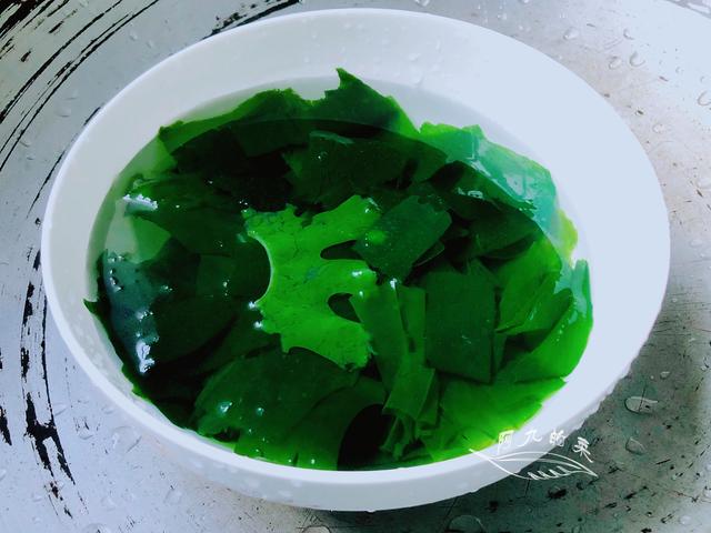 干裙带菜的做法，关于裙带菜的做法（钙含量是牛奶10倍）