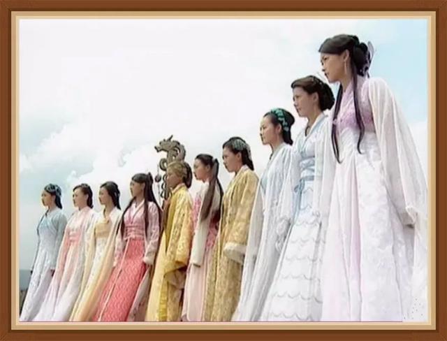 最经典的小龙女，小龙女李若彤（颜值巅峰却是另一个角色）