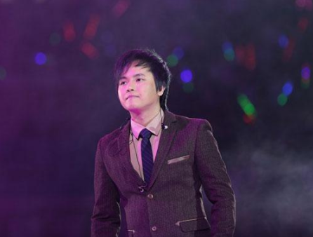 真的用心良苦 郑源，郑源我不后悔歌曲（“少年歌神”郑源的辉煌往事）