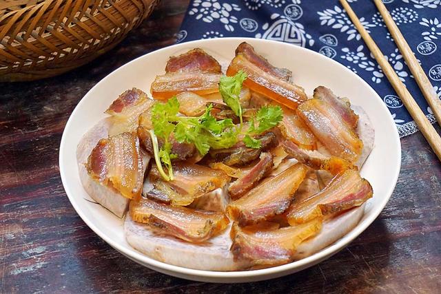 腊肉的制作方法，怎么做简单的腊肉（美食专家腊肉做法大全）