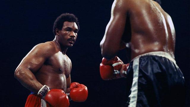 霍利菲尔德被谁击败过，霍利菲尔德败过几场（当年穆勒拒绝刘易斯统一战选择了老将福尔曼）