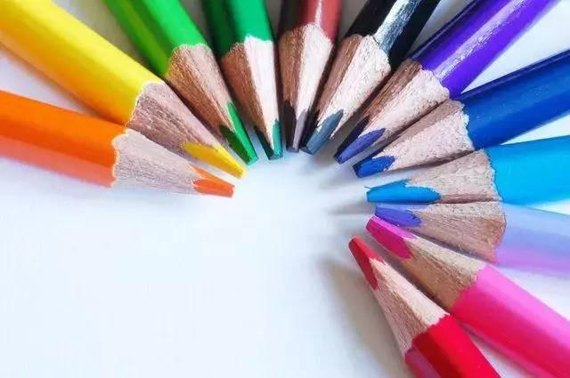 服装设计与制作，如何自学服装设计与制作（想学习服装设计的看过来吧）