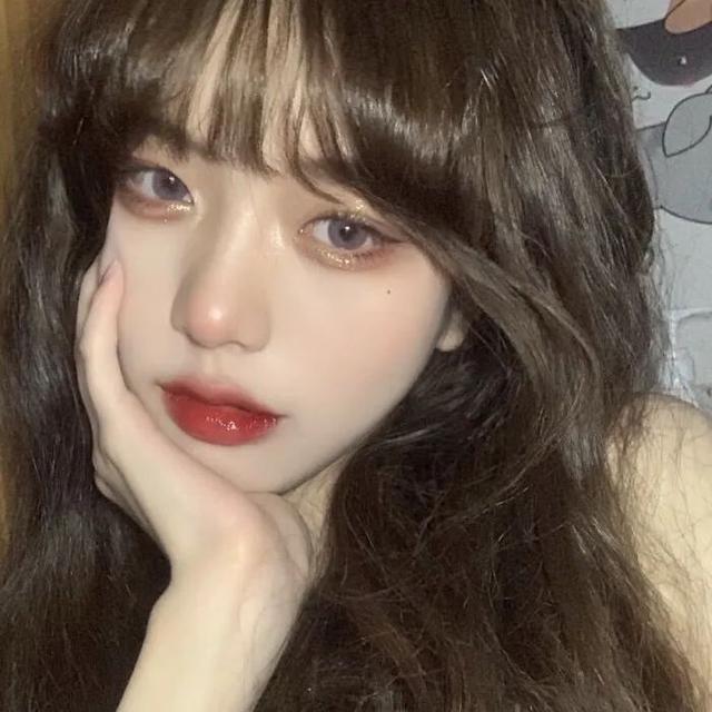 动漫女生头像   今天天气很好适合打打闹闹微信，动漫女生头像   今天天气很好适合打打闹闹，更适合亲亲抱抱（女生：可以获得漂亮并且温柔）
