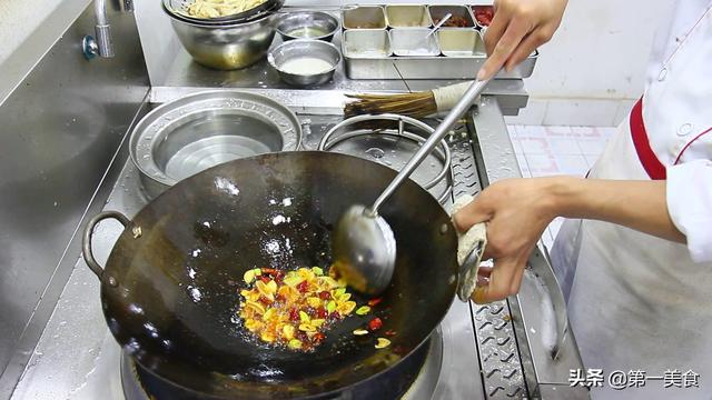 杏鲍菇怎么炒好吃，这家常菜做一次就难忘