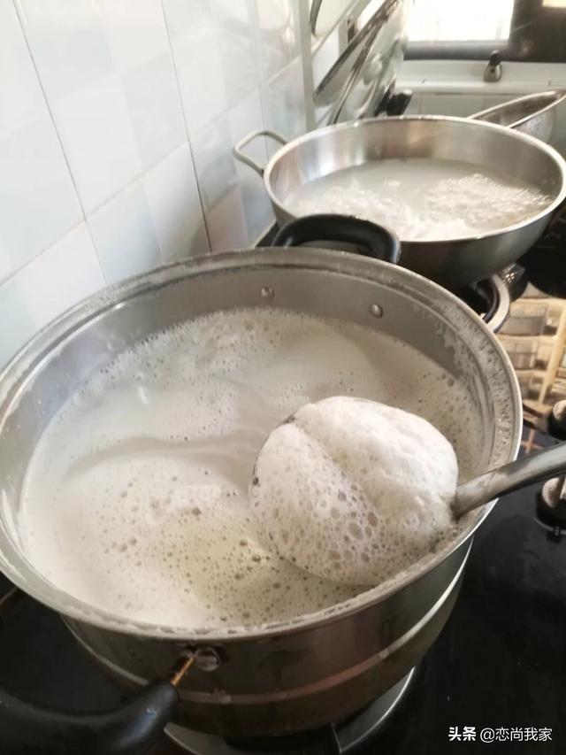 做豆腐的石膏粉有毒吗，豆腐放石膏粉吗（亲朋好友吃了都会夸赞你）