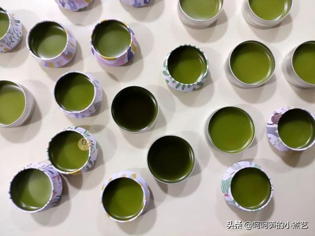 如何在家自己做艾草膏，教你制作无添加艾草薄荷膏